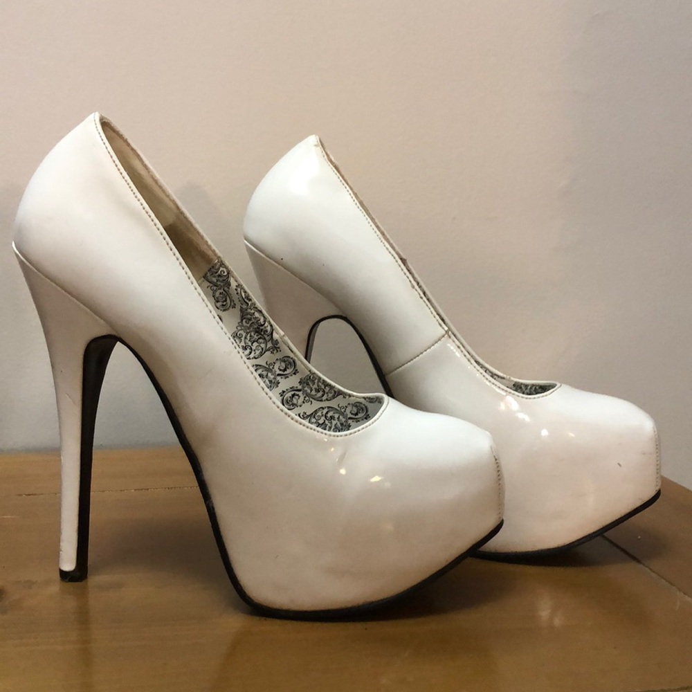 Bordello White Leatherette Stilettos